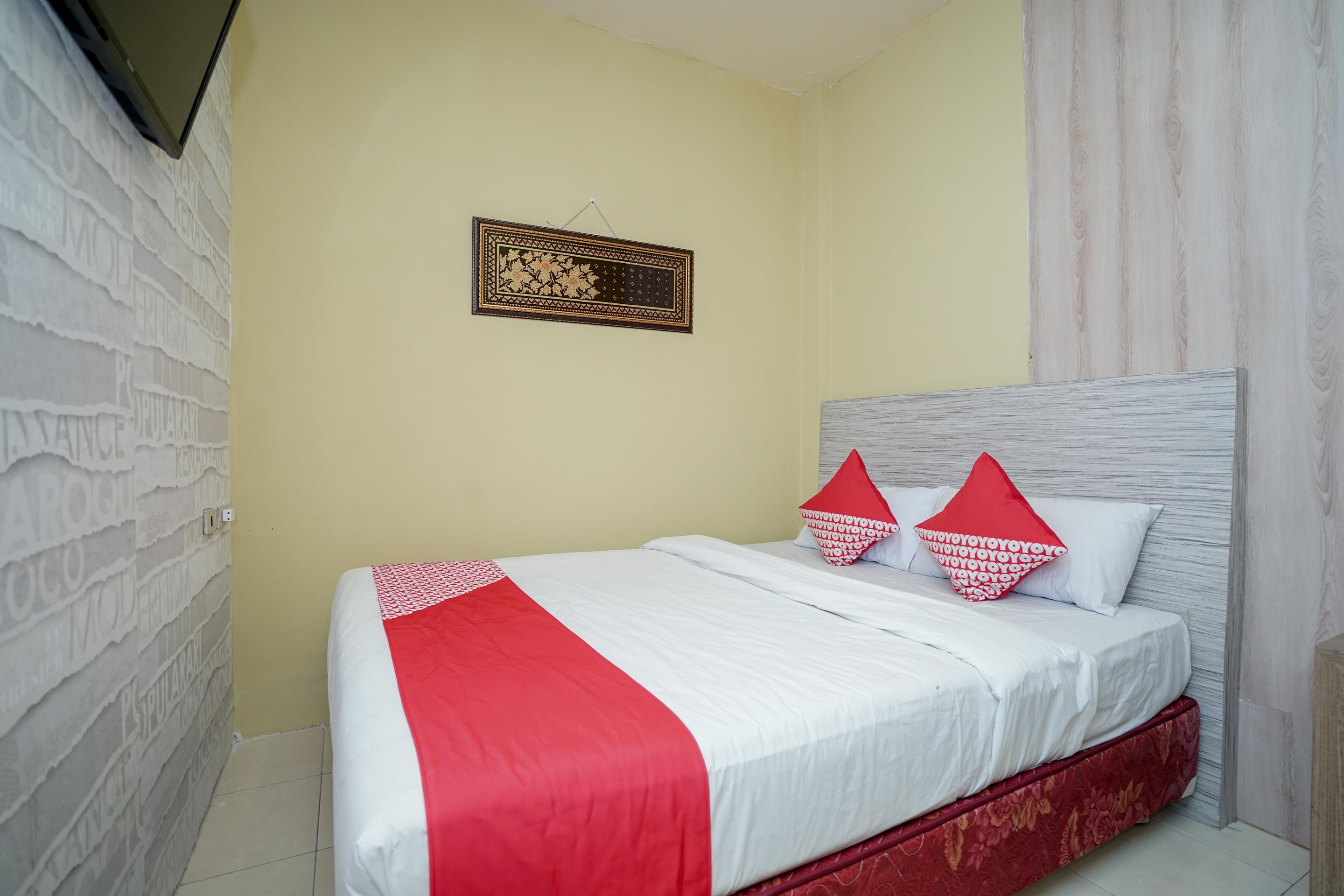 Urbanview Hotel Best Skip Palembang Exterior photo